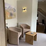 Weinbergs Loge Couette-café 3*