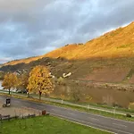 Couette-café Weinbergs Loge 3*