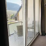 Weinbergs Loge Couette-café