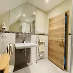 Weinbergs Loge 3* Ernst