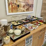 Weinbergs Loge Couette-café 3*