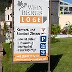 Weinbergs Loge Couette-café