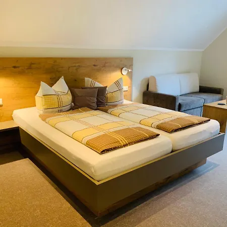 Weinbergs Loge 3*