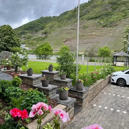 Weinbergs Loge 3*