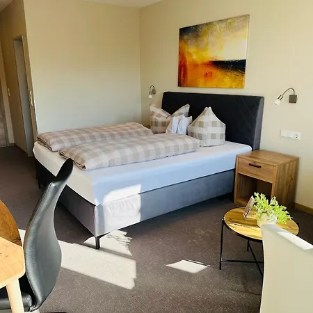 Weinbergs Loge Guest house 3*