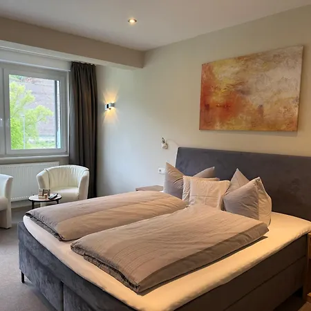 Weinbergs Loge 4* ארנסט