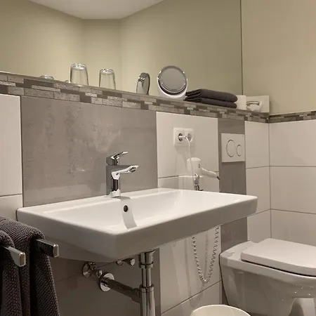 Weinbergs Loge Pensionat Ernst