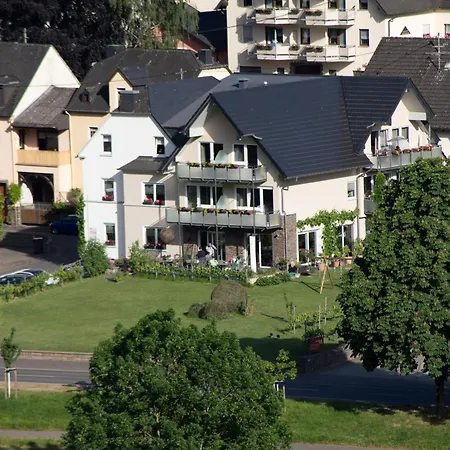 Weinbergs Loge לינה וארוחת בוקר 4*