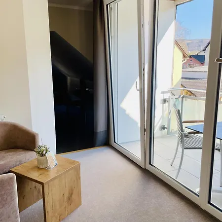 Weinbergs Loge לינה וארוחת בוקר