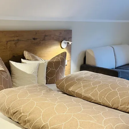 Weinbergs Loge 4* ארנסט