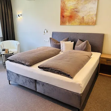 Weinbergs Loge فندق مبيت وإفطار ارنست