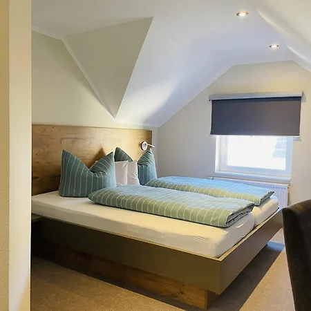 Weinbergs Loge B&B 3*