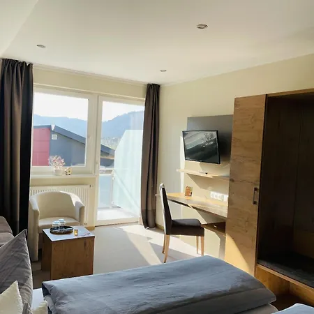 Weinbergs Loge B&B 3*