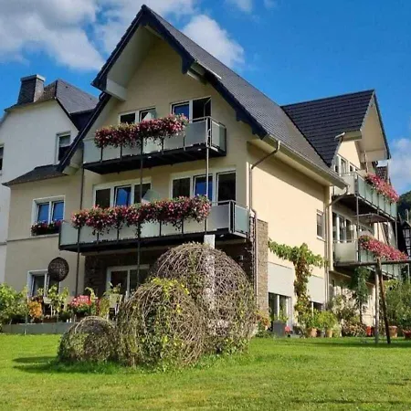 B&B Weinbergs Loge 3*
