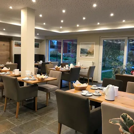 Weinbergs Loge 3*