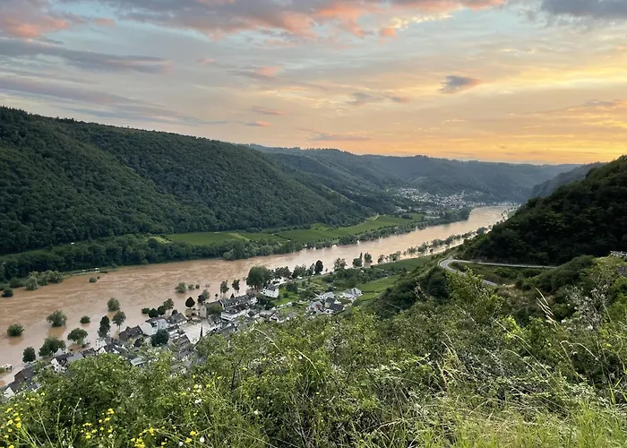Weinbergs Loge Nocleg ze śniadaniem