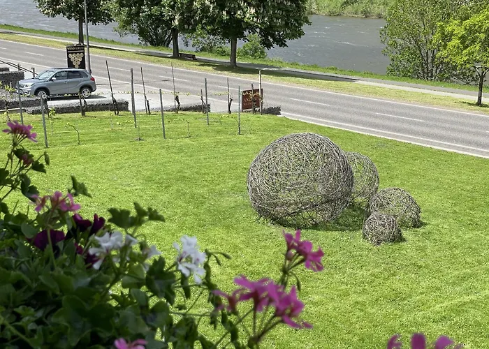 Alojamento de Acomodação e Pequeno-almoço Weinbergs Loge 3*