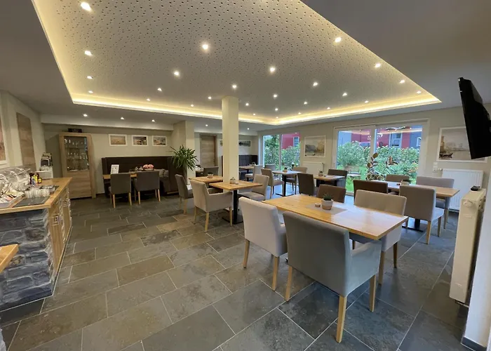 Weinbergs Loge 4* Ernst