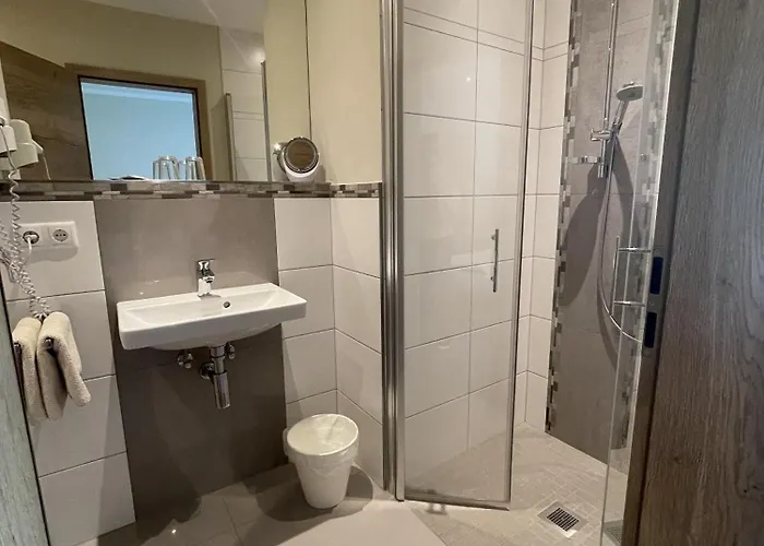 Weinbergs Loge Nocleg ze śniadaniem