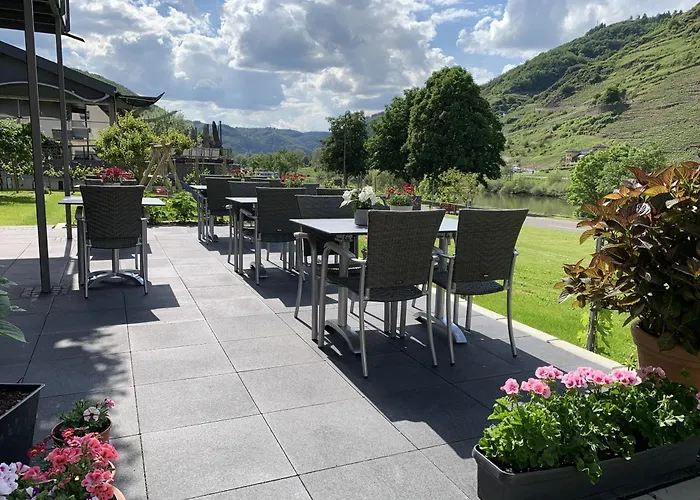 Weinbergs Loge 3* Ernst