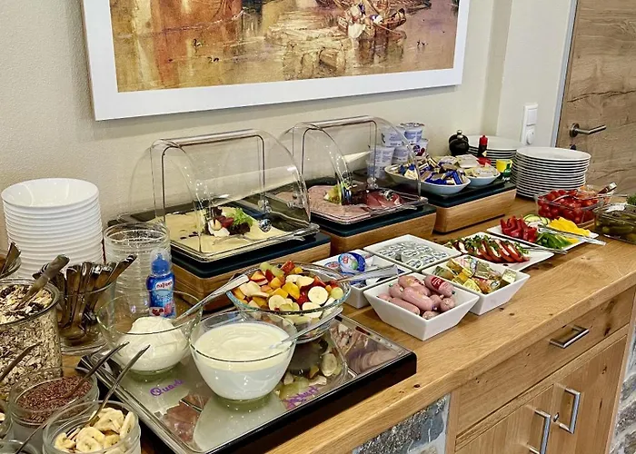 Weinbergs Loge Bed & Breakfast 4*